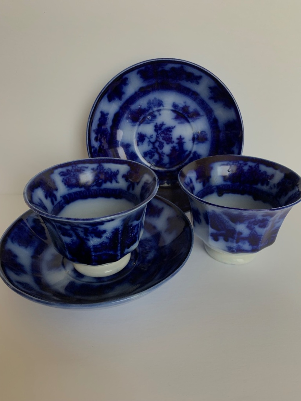 Antique Wedgwood Chapoo Flow Blue Cup & Saucer Set Pair Victorian Blue White